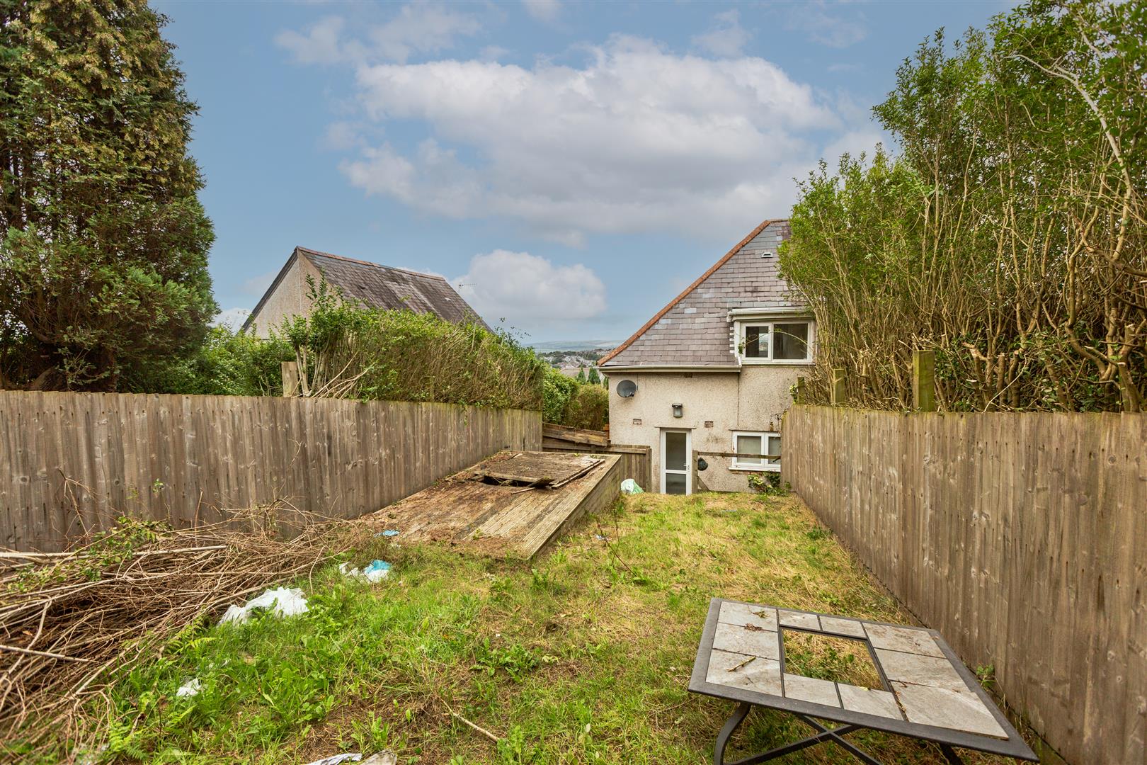 Gwynedd Avenue, Townhill, Swansea, SA1 6LJ